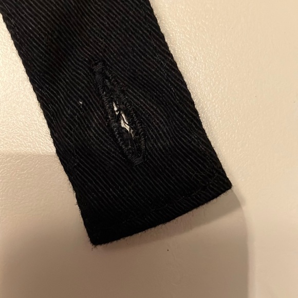 TRIPP button on straps - Picture 3 of 3